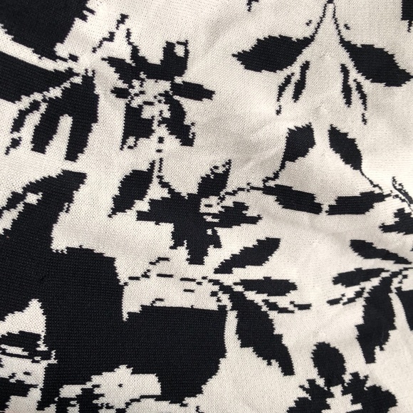 Eliza J Sweater Dress - Picture 15 of 17